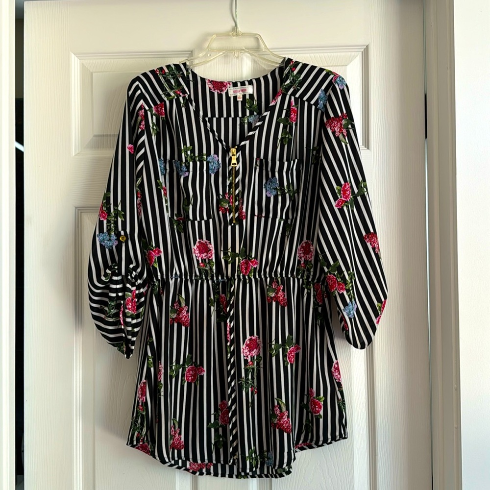 Stella Tweed 3/4 sleeve floral blouse